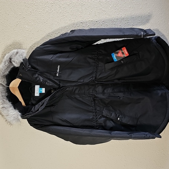 Columbia Suttle Mountain Mid Jacket With Faux Fur Hood. - Picture 2 of 9